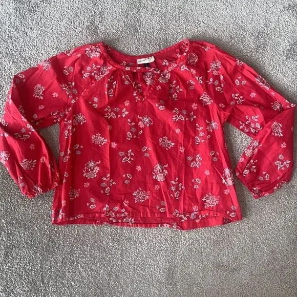 Universal Thread Top!  - Picture 5 of 8